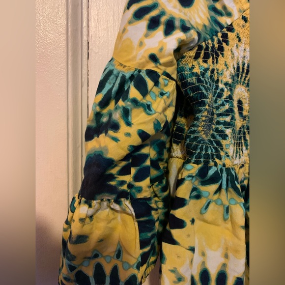 Terra & Sky Bell Sleeve Smock top NWOT - Picture 4 of 8